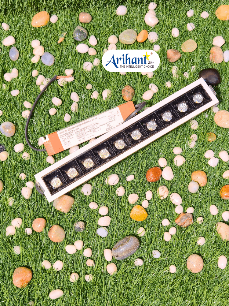 Arihant Star Spot Light For Ceiling Black And White Body Online Arihant Star Spot Light For Ceiling Black And White Body Online