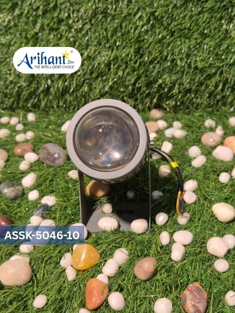 10W Beam Focus Light For High Throw Warm White 3000k 10W Beam Focus Light For High Throw Warm White 3000k