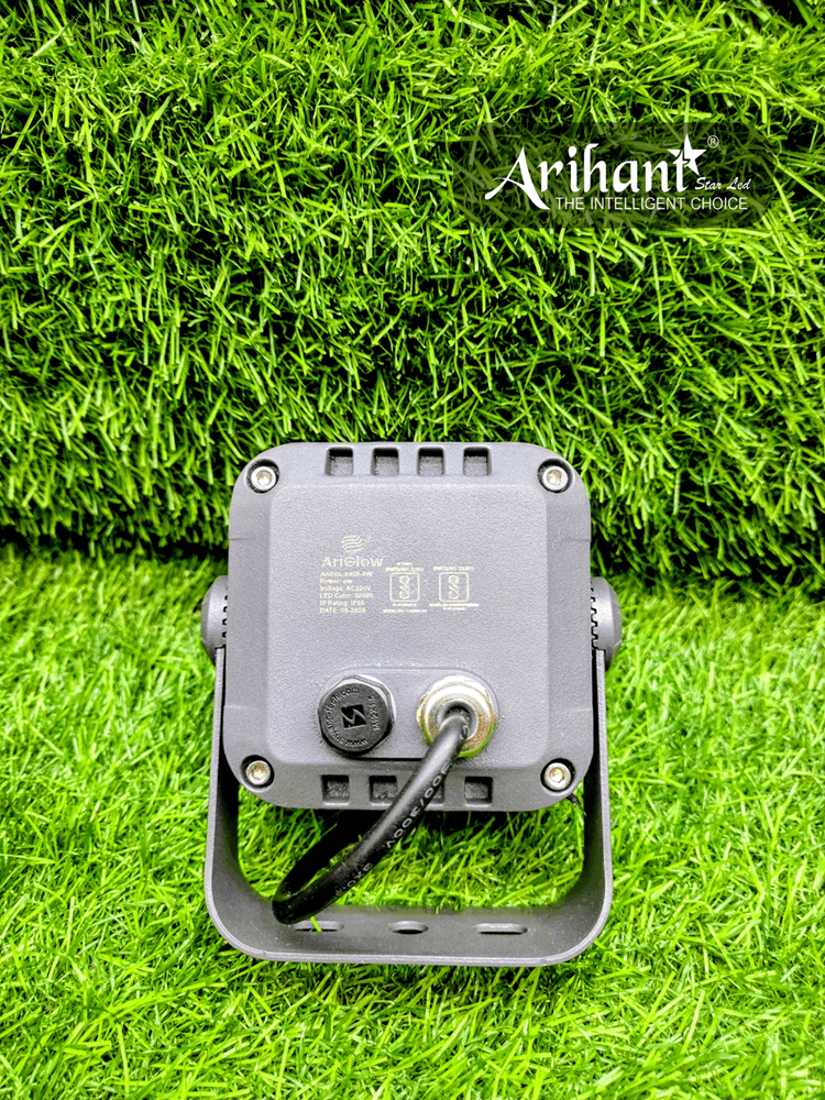 8W Square Beam Light For Facade Highlight Walls