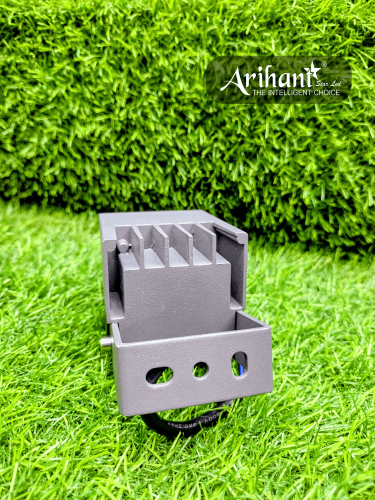Focus Beam Light For Outdoor In 3000K Focus Beam Light For Outdoor In 3000K